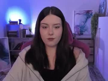 coralinekeyns from Chaturbate