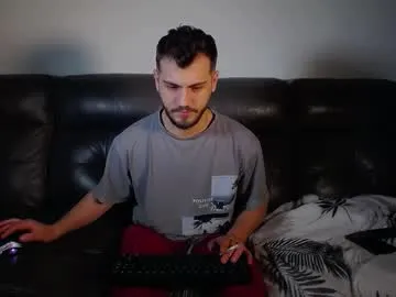 Irresistible Crazydom1 gets exposed and peak while being checked out crazydom1 from Chaturbate