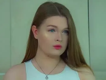 crystallyons from Chaturbate