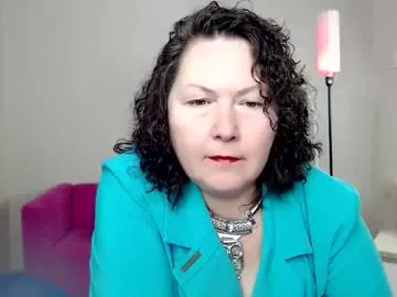 curvy_girlz from Chaturbate