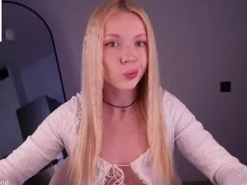cutebon from Chaturbate