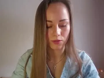 cutie_xoxo_ from Chaturbate