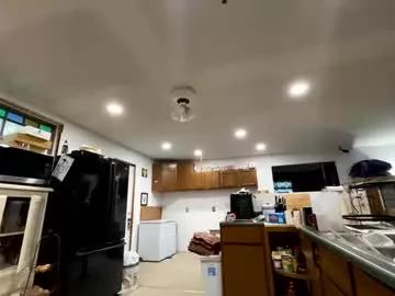 daddydic120402 from Chaturbate