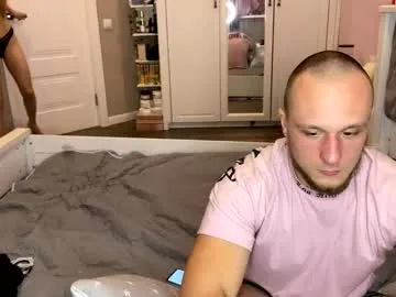 daisy_couple from Chaturbate