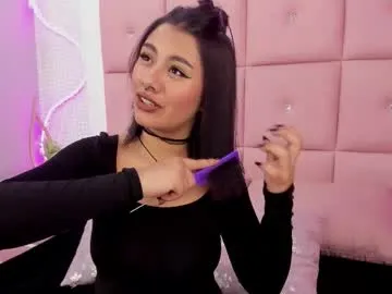 daisysnugs from Chaturbate