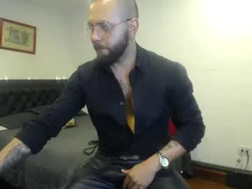 danbury44 from Chaturbate