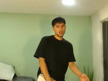 Streaming dreams and slutty joy with Chaturbate's talented Danielitopapii danielitopapii from Chaturbate