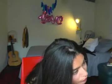 Explore slutty performer Daniisla daniisla from Chaturbate