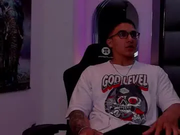 dash_bukoski from Chaturbate