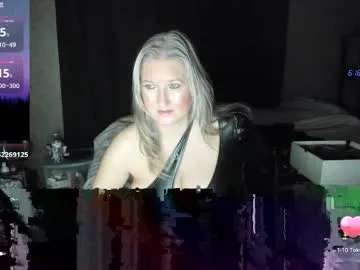 dave4ubb420 from Chaturbate