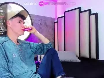 Watch Deivid_oficial20, he wants to masturbate for you deivid_oficial20 from Chaturbate