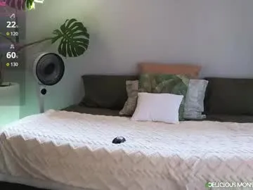 deliciousmonster30 from Chaturbate