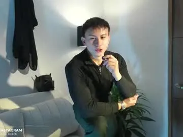 deus_belli from Chaturbate