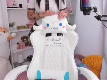 dolce_antonellaa from Chaturbate