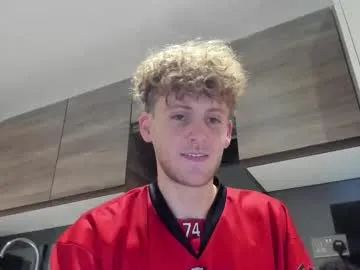 Cute Dominantalex182 wants you to fuck his body now dominantalex182 from Chaturbate