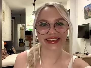 Join 18 years old donnettakeblish from Chaturbate donnettakeblish from Chaturbate
