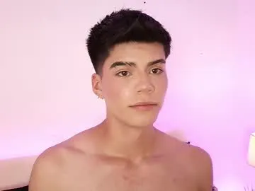 dulcey_ from Chaturbate