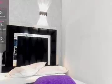 Try Chaturbate's Elian___ elian___ from Chaturbate