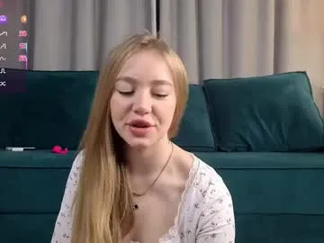 elina_wilgauch from Chaturbate