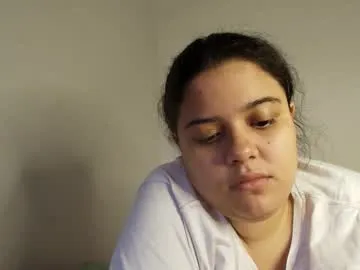 elisuarez_ from Chaturbate