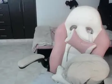 elizabeth_rose02 from Chaturbate