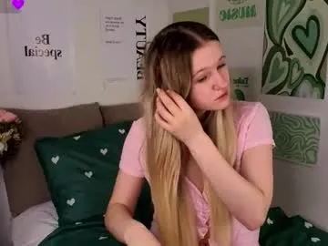 emilyhewell from Chaturbate