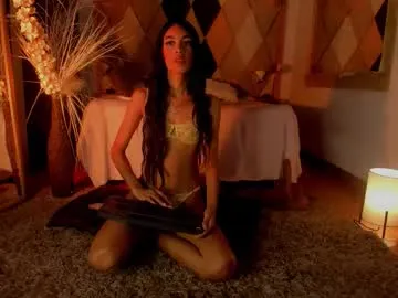 emmaduque from Chaturbate