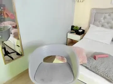 escarleth__ from Chaturbate