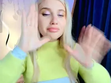 evacadooo from Chaturbate