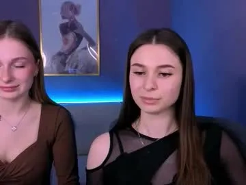 evaloveless from Chaturbate