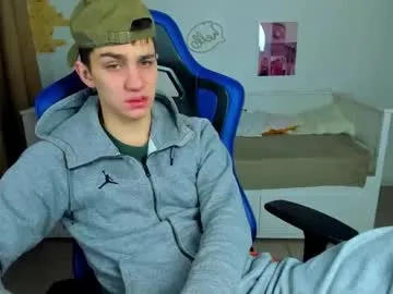 frank_mooree from Chaturbate