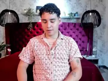 gabriell_ramirez_ from Chaturbate