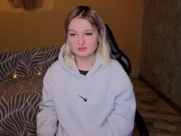 grase_neon from Chaturbate