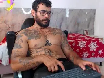 Quench your thirst with the sexy Chaturbate stripper - Hanz_col hanz_col from Chaturbate