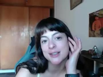 Try Heyamyjones, she wants to masturbate for you heyamyjones from Chaturbate