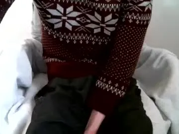 Curious Hug_me getting naked and peaking with his favorite vibrators hug_me from Chaturbate