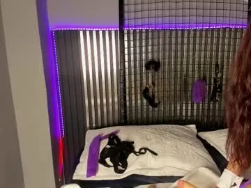 Cute Hunter_ignis wants you to fuck her body now hunter_ignis from Chaturbate