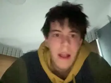 ihatethatcuteguy from Chaturbate