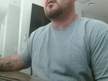 ilovedaddy19993433 from Chaturbate