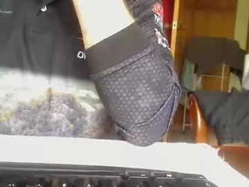 Watch Chaturbate's Imaussiechris imaussiechris from Chaturbate