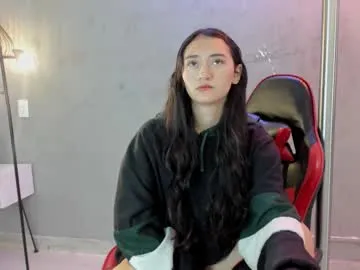 isabella_nowa from Chaturbate