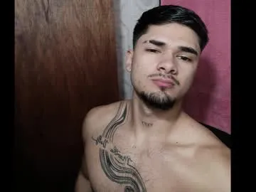 Bicurious sexiness: Jack_hills2 gets nude while stroking her pussy online jack_hills2 from Chaturbate