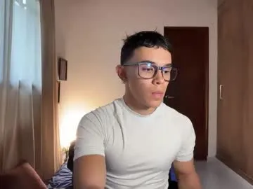 joulianogreco1 from Chaturbate