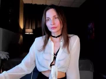 Discover hot camslut Kamila_lee kamila_lee from Chaturbate