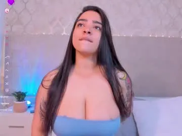 kamilabetancourt from Chaturbate