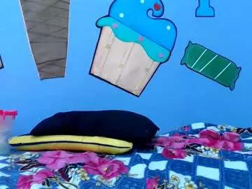 Naked Katty18love18 wants you to fuck her body now katty18love18 from Chaturbate