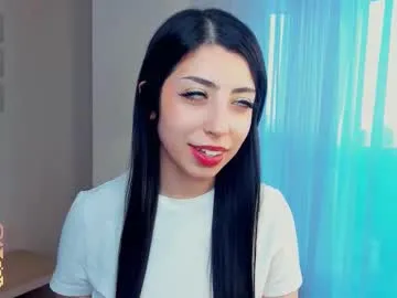 kindraevert from Chaturbate