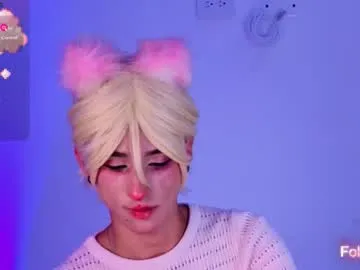 kitsuneplay_ from Chaturbate