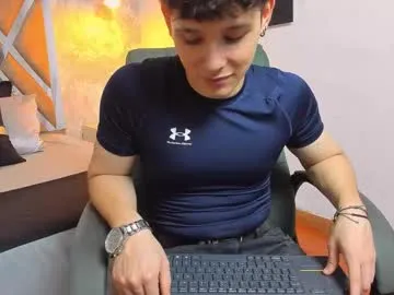 kraven_lust from Chaturbate