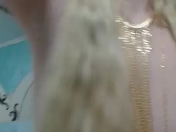 Fixation dreams with sites Krystal_desire's online cam for a dirty online show krystal_desire from Chaturbate